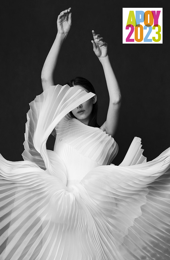 Gm Lovely Friendsss 💝💝

Great News! Amadeus Win 2nd Place in APOY 2023 in Black &amp; White Category 🔥🥈

Expert review by APOY: " There is a sublime grace to this image that makes it memorable. The way the pleats of the dress take up so much of the frame makes them appear...

1/2