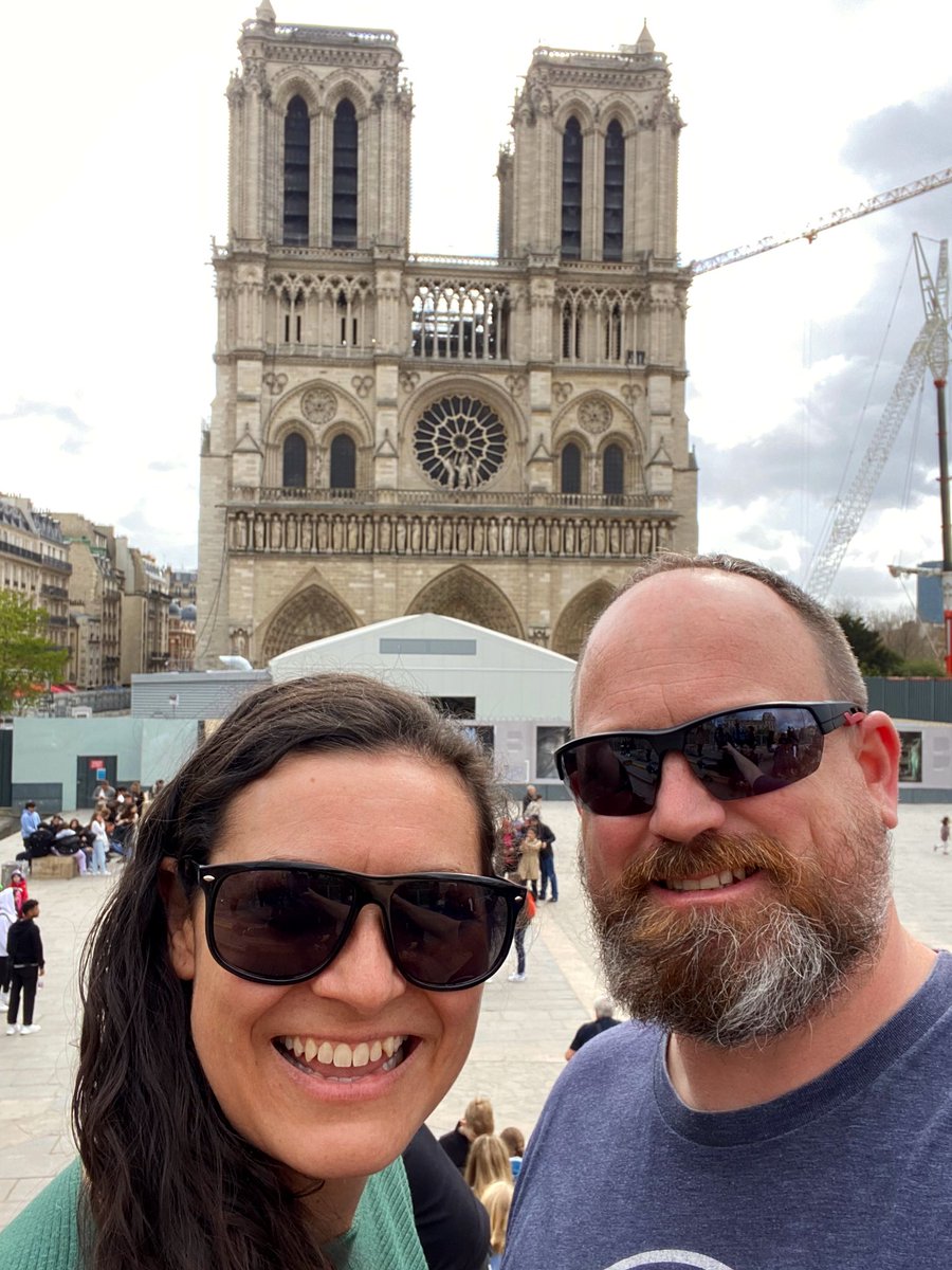 MEChainey's tweet photo. Paris, nous serons de retour!  💕 https://t.co/y0L41yE6C1