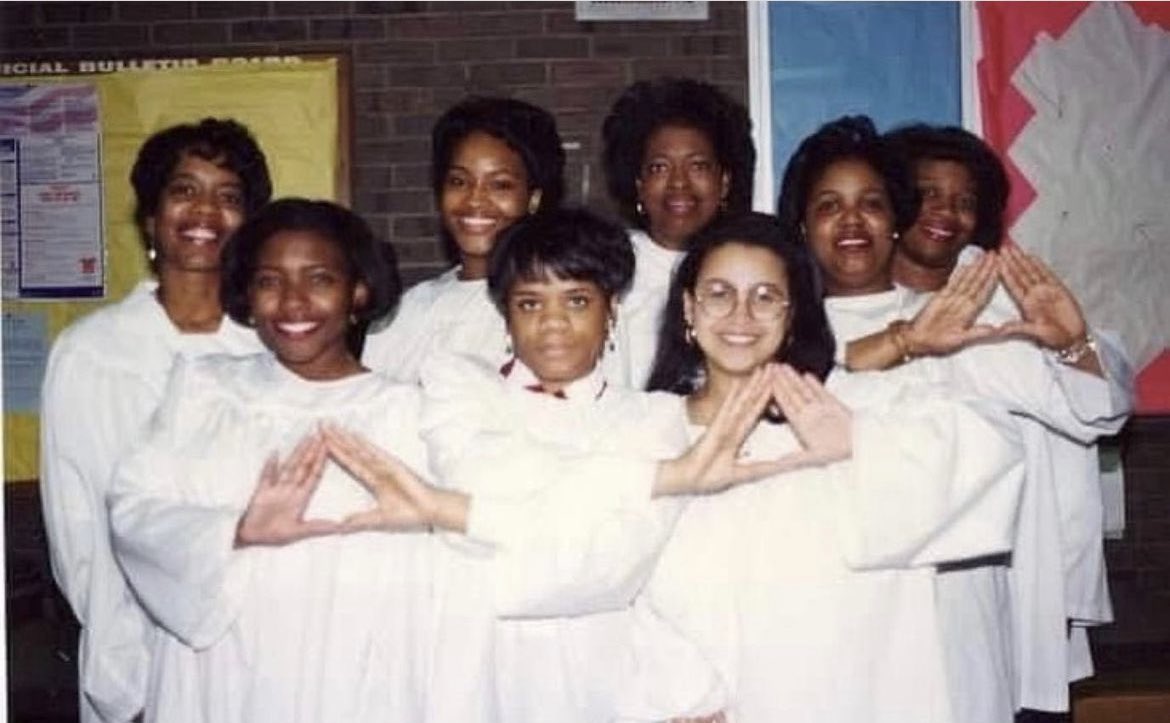 swdelta7's tweet image. 29 years ago I became part of the best sorority in the world.  I am so proud to be a member of #DST1913

Shout out to my LSs - Eclectic Eight Bergen County Alumnae Chapter of Delta Sigma Theta Sorority, Inc. Spring 1994! #ItsMtDeltaversary #OoOop #ilovemyDST
