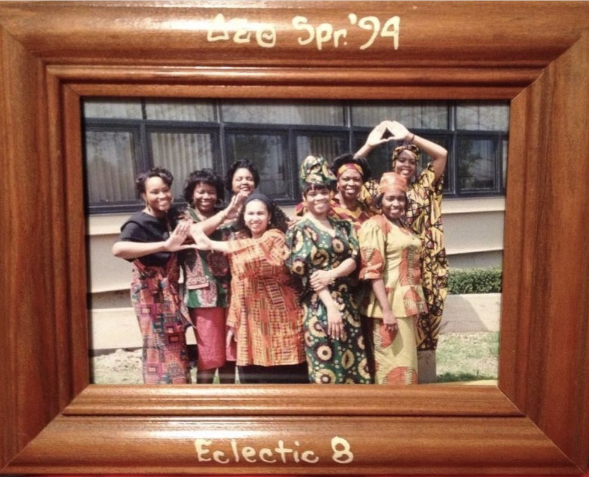 swdelta7's tweet image. 29 years ago I became part of the best sorority in the world.  I am so proud to be a member of #DST1913

Shout out to my LSs - Eclectic Eight Bergen County Alumnae Chapter of Delta Sigma Theta Sorority, Inc. Spring 1994! #ItsMtDeltaversary #OoOop #ilovemyDST