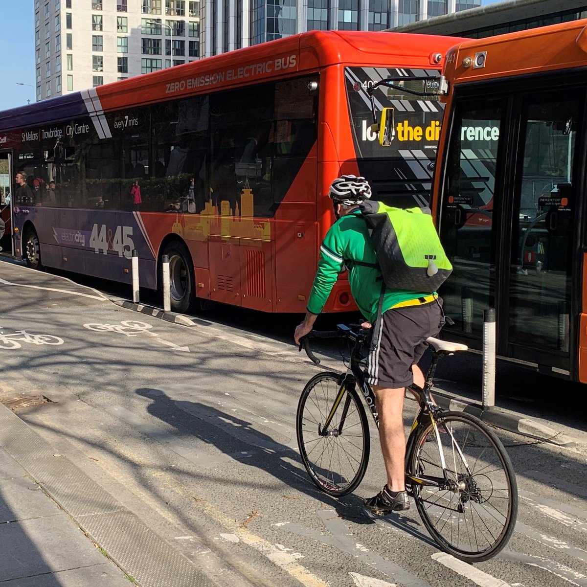 🧵 What if we told you £1 bus fares and a new tram network could soon be part of a cleaner, greener, more modern #Cardiff transport system?
