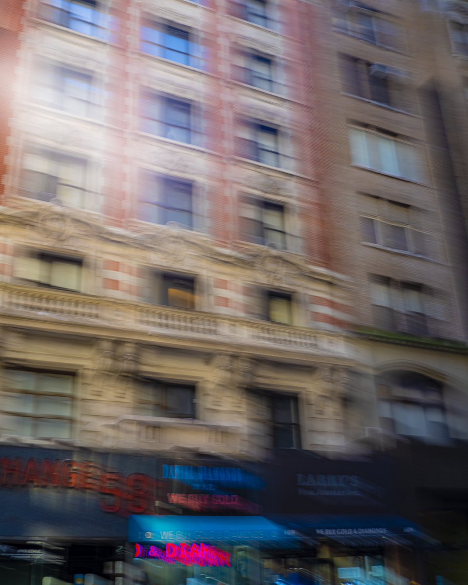 fernwehimage's tweet photo. New York in abstract!
#nycity #newyork #ilovenyc #manhattan #travelpics #wanderlust #love #travelphotography #beautiful #ig_nycity #travel #photography #usa #worldpeace #landscape #adventure #bealpha #art #cool #photooftheday #lightroom #fernweh #fernwehimage https://t.co/QX6y359S9e