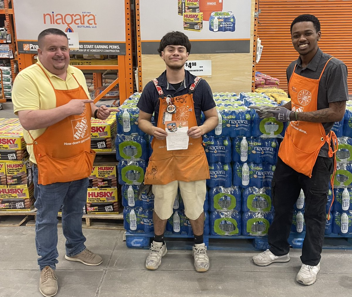 🔥🔥🔥🔥🔥🔥🔥🔥🔥🔥🔥🔥
      SPRING BLACK FRIDAY  
               ROCK STAR
🔥🔥🔥🔥🔥🔥🔥🔥🔥🔥🔥🔥
Thank you Luis for jumping into garden this weekend to provide Great in stock for our store.