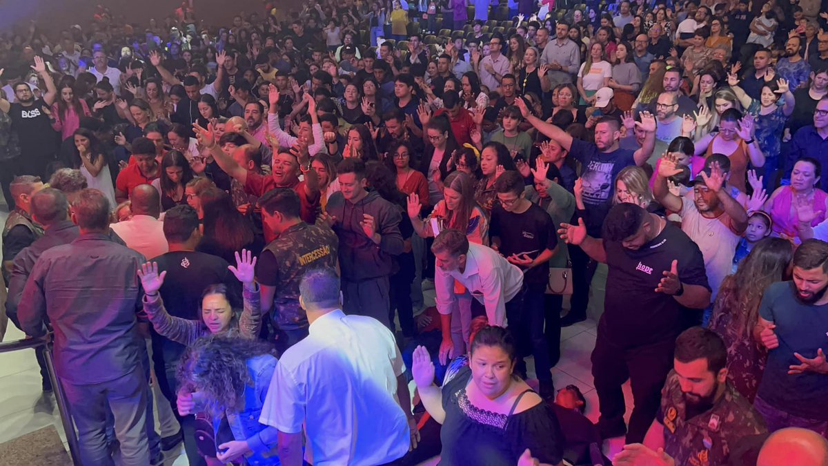 Archevêque A. KANKIENZA MUANA MBOO Officiel tweet media