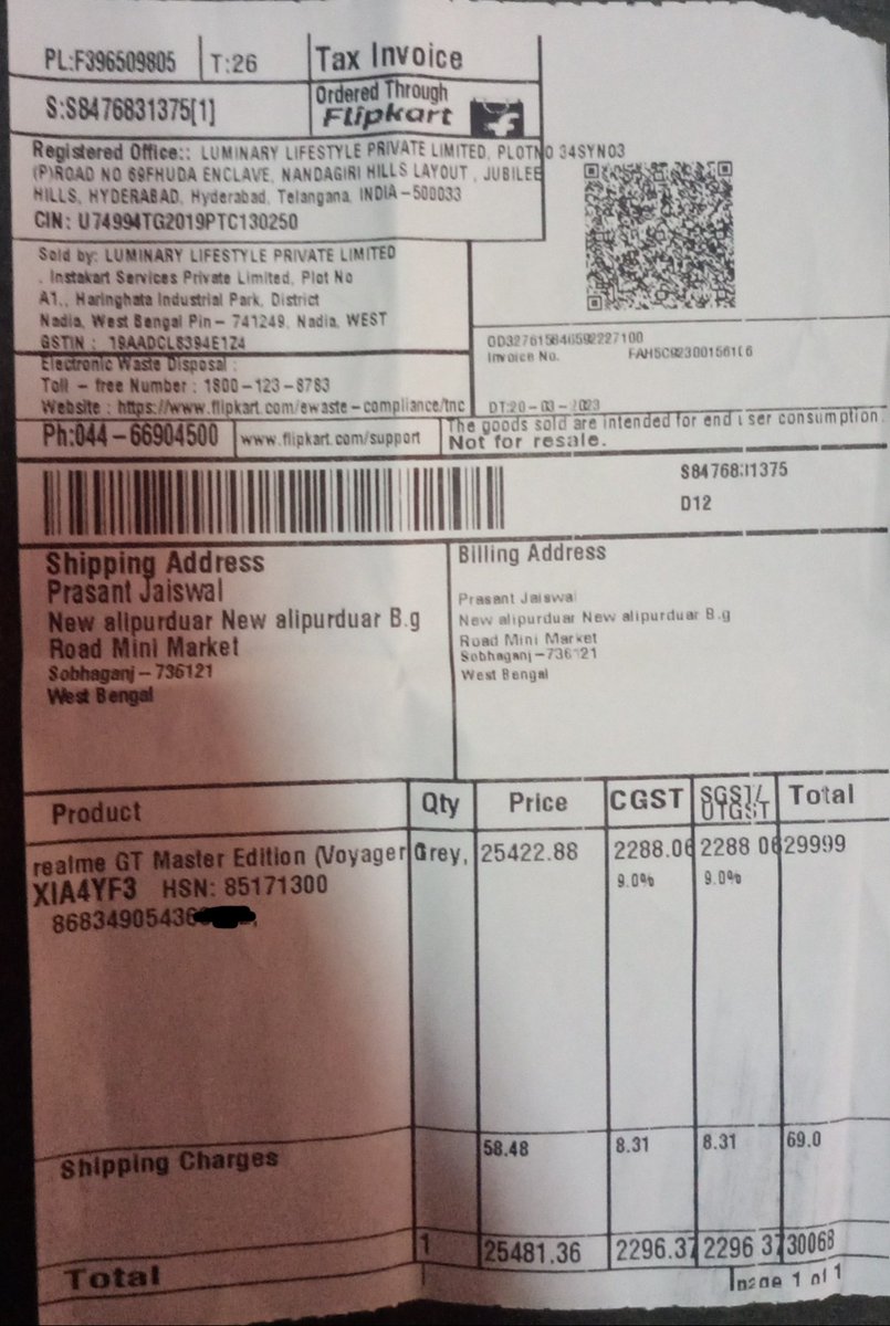 Sujeet0108's tweet photo. That Is "Battery Cover Pasting Proper Not Pasting."
      Here Is All The Necessary Documents. If @realmeIndia &amp; @Flipkart Doesn't Look into Rjis Matter Then Im Take A Legal Action In This Topic.
Order Id - OD327615B846592227100
Complain Number - IN2303251440009 https://t.co/AmtGCQQ8zF