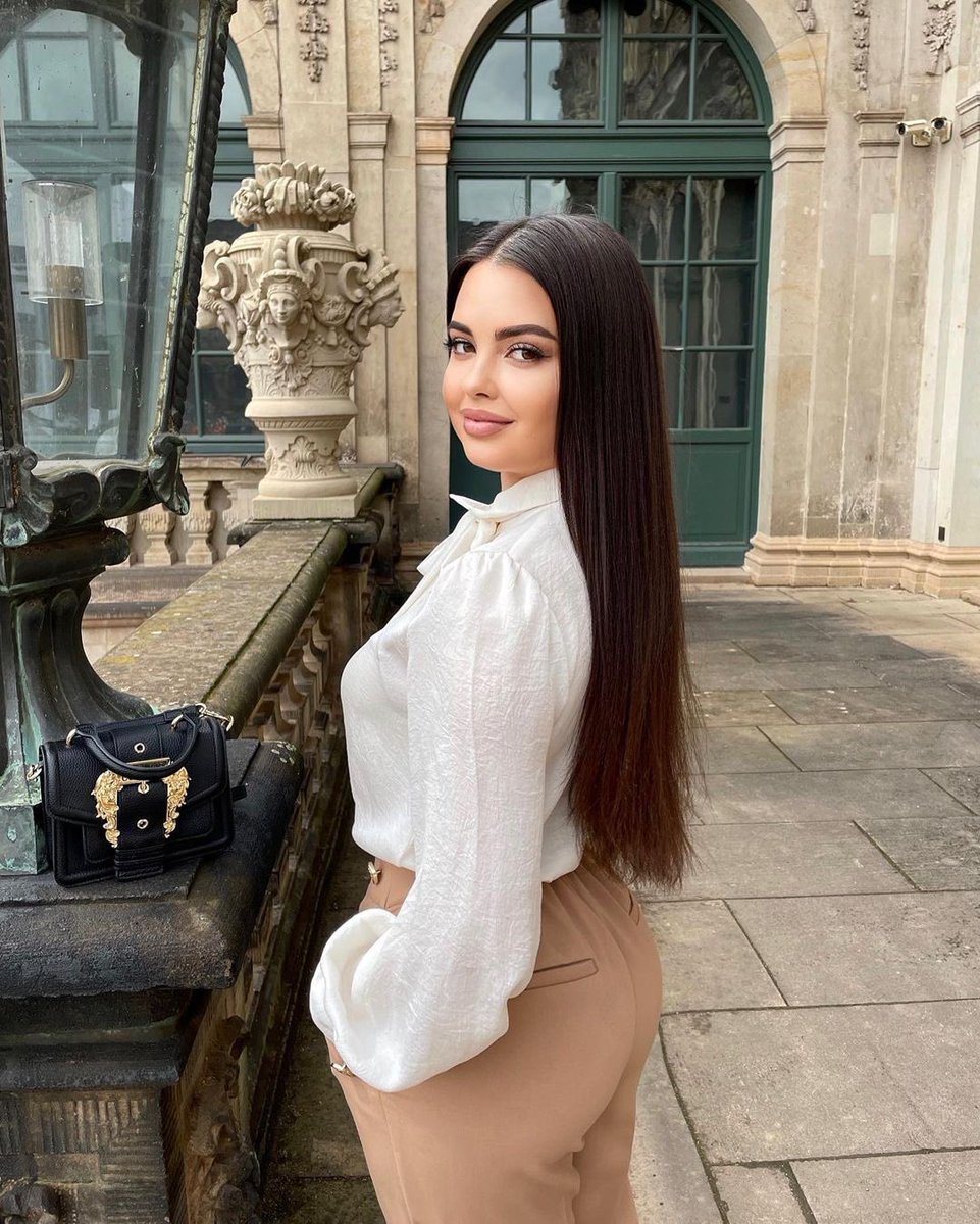 Христос Воскрес! Бажаю всім миру, злагоди та любові ❤️