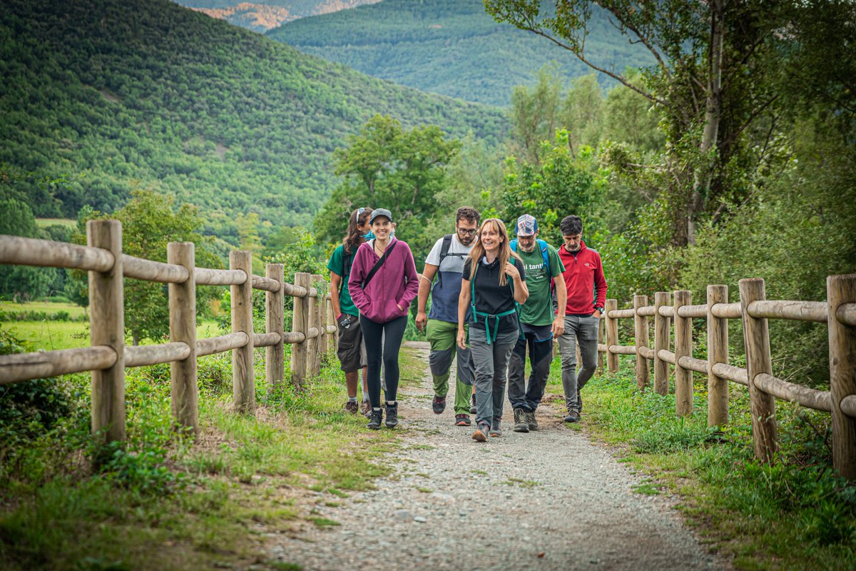 Festivals Senderisme Pirineus (@fsendpirineus) on Twitter photo Tornen els #FestivalsSenderismePirineus! 💥
De 📅 maig a octubre podreu gaudir de 12 festivals de 👣 senderisme que us faran descobrir els #Pirineus a un altre ritme!
ℹ️ festivalssenderismepirineus.cat/calendari
<a href="/catexperience/">Catalunya Experience</a> <a href="/aralleida/">Ara Lleida</a> <a href="/BCNmoltmes/">Barcelona és molt més</a> <a href="/costabrava/">Costa Brava Pirineu</a> <a href="/visitpirineus/">PirineusdeCatalunya</a> #FSP2023 Tornen els #FestivalsSenderismePirineus! 💥
De 📅 maig a octubre podreu gaudir de 12 festivals de 👣 senderisme que us faran descobrir els #Pirineus a un altre ritme!
ℹ️ festivalssenderismepirineus.cat/calendari
<a href="/catexperience/">Catalunya Experience</a> <a href="/aralleida/">Ara Lleida</a> <a href="/BCNmoltmes/">Barcelona és molt més</a> <a href="/costabrava/">Costa Brava Pirineu</a> <a href="/visitpirineus/">PirineusdeCatalunya</a> #FSP2023