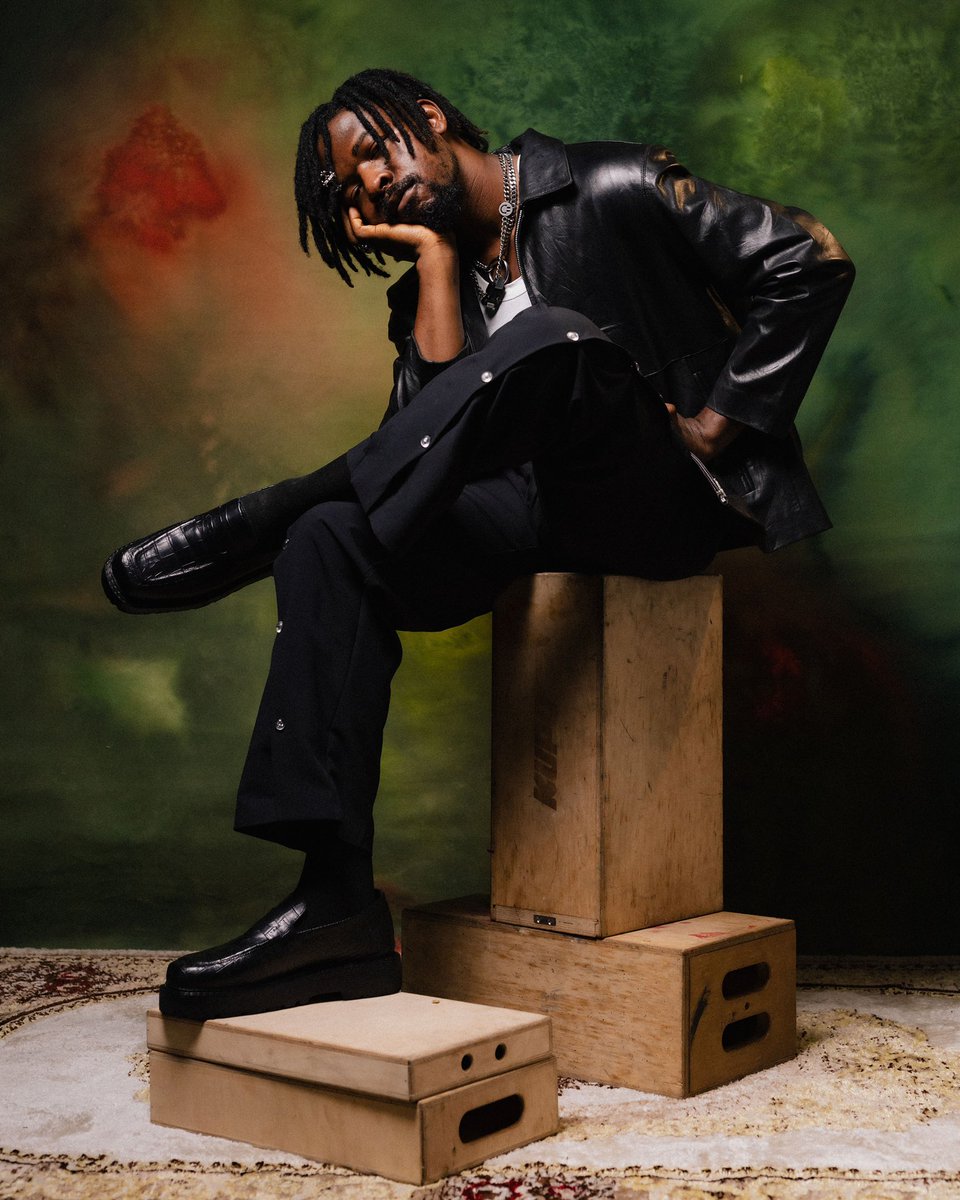 Johnnydrille's tweet photo. What have you done to meeee?

https://t.co/mGm8nJXwW5 https://t.co/WhuF8aswA6