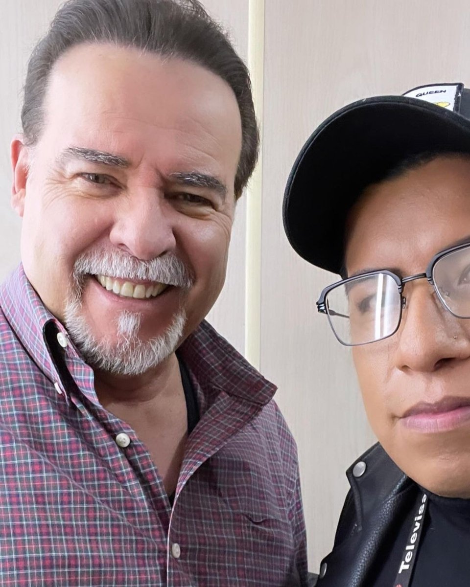 #Repost <a href="/omar/">omar</a>.makeup
CESAR EVORA en PERDONA NUESTROS PECADOS #makeup #cesarevora #televisa #perdonanuestrospecados #novela #actor #cdmx #sanangel #boys #makeupbyme #happy #endproject