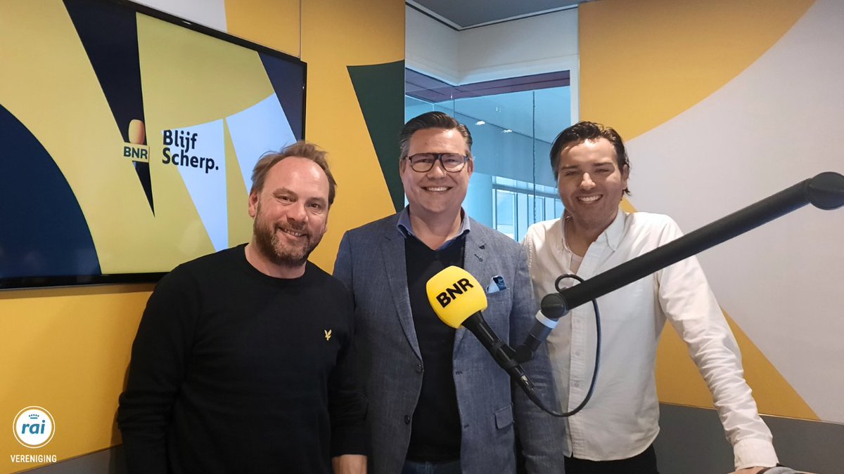 Om half 3 is Martijn van Eikenhorst, Sectiemanager Scooters en Motoren, te gast bij <a href="/BNR/">BNR Nieuwsradio</a> om te spreken over de ontwikkelingen en verkoopcijfers van motoren, brom- en snorfietsen. Luister om half 3 mee via: bnr.nl
