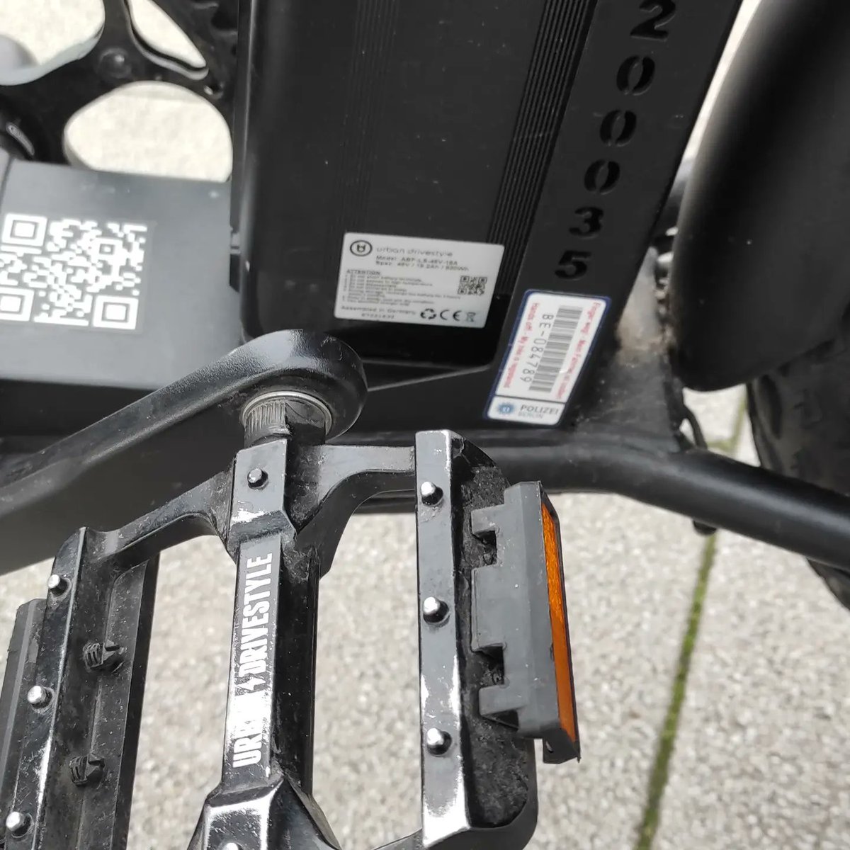 LandoCarrisian's tweet image. Registrieren vom Bike #urbandrivestyle #urbancruiser #urbancruiserberlin #ebike
