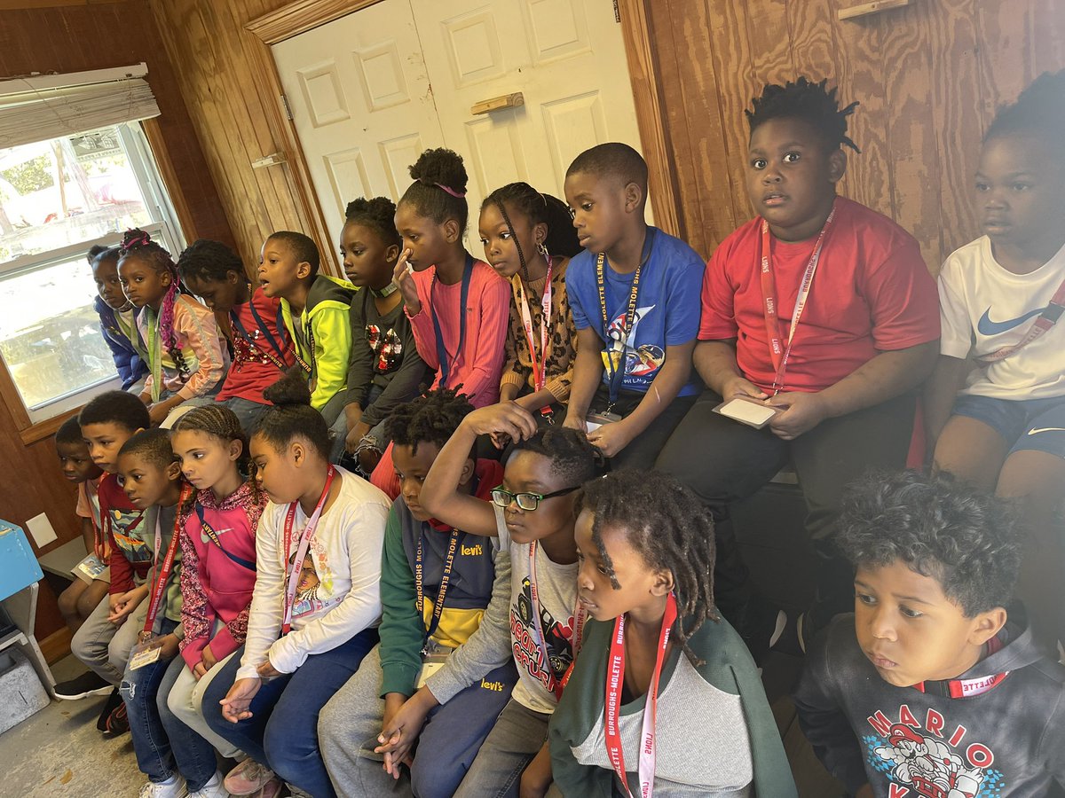 jordyn_lanham's tweet photo. BME is a Family. We work as a team and can support each other. It is one of the larger primary schools I’ve seen the teachers work as team, We have some of the hardest cases and because we care so much we get the most rewarding results. If you’re with family it’s not like work. https://t.co/sn8U6cedvX