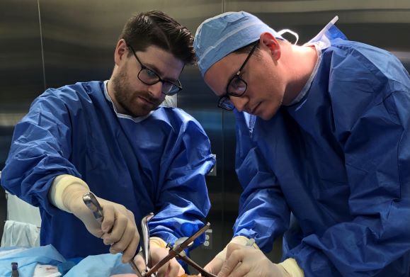 Clinical cadaver program at Dalhousie allows safe, realistic surgical simulation medicine.dal.ca/news/2023/04/1…