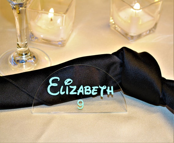 hidingplacebout's tweet image. Clear Place Card, Clear Acrylic Place Card, etsy.me/41cOC7p #name #acrylicsign #guest #bridalshower #wedding #custom #halfcircle @etsymktgtool