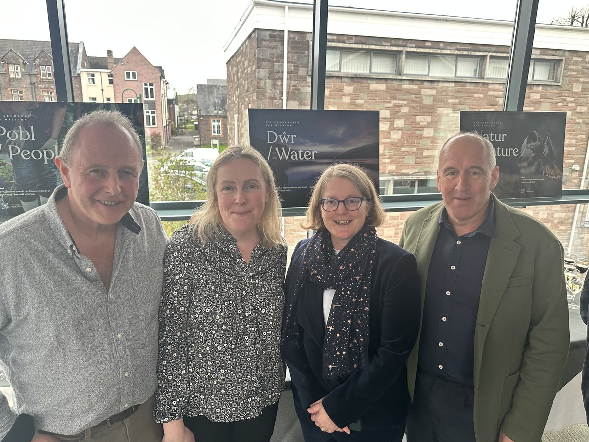 The #BBMC team <a href="/DwrCymru/">Welsh Water</a> has been involved with the new <a href="/BreconBeaconsNP/">Alan</a> management plan. We now look forward to continuing to work closely with the park helping achieve its #water aims &amp; ambitions! #AnOldName #ANewWayToBe #BannauBrycheiniog #YBannau