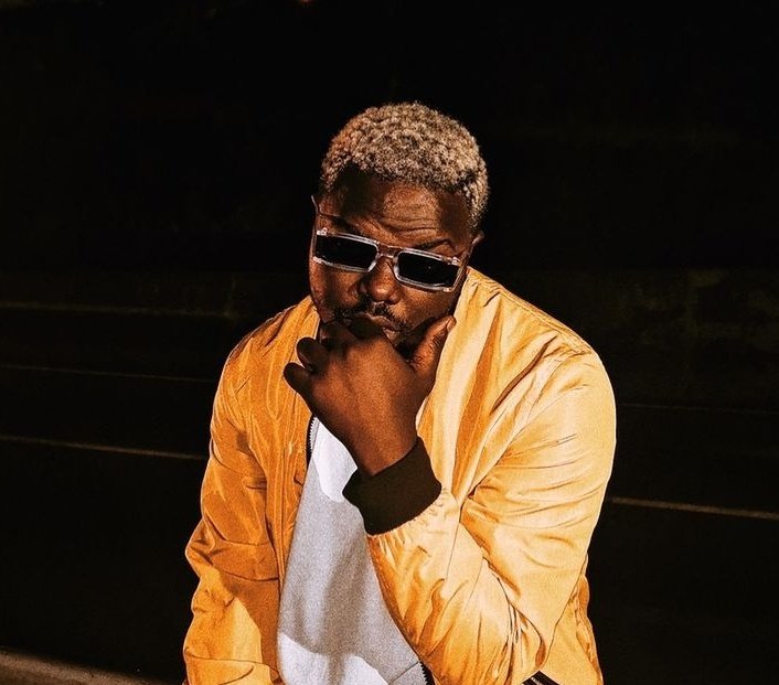 Y1079FM's tweet image. #ShoutsOnY is On. 

Its Monday and @winstonmicheals x @bigkris_dj are gonna make a slow day a vibe.

#3for3
#MondayMood