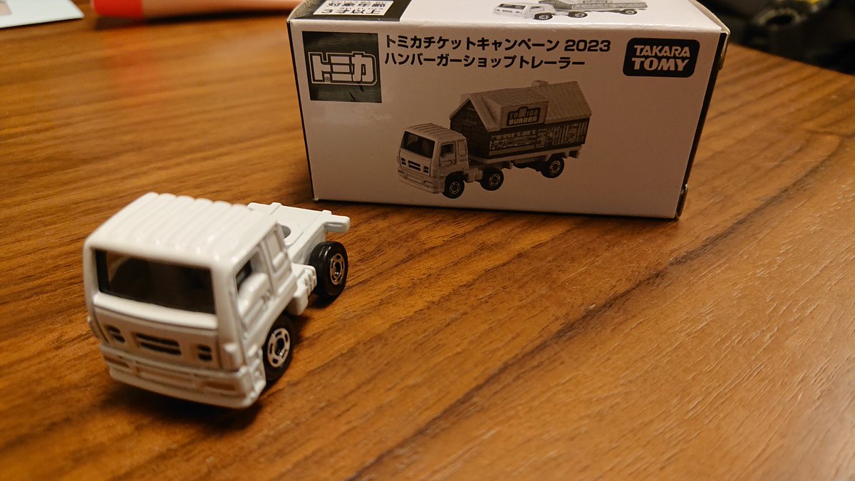 マルヲ tweet media