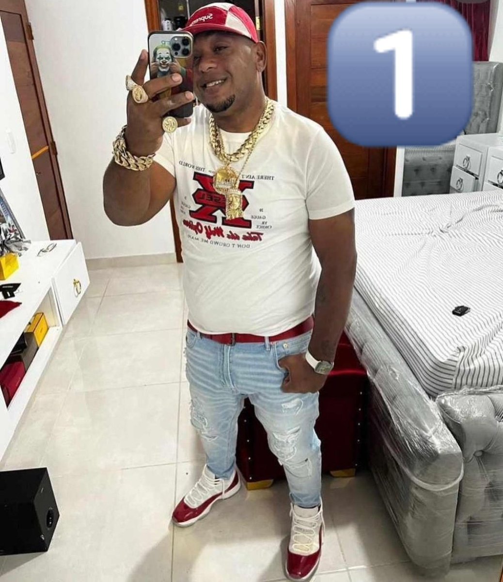 Edwarda77427936's tweet photo. fin de semana salvaje y sangriento🇩🇴 1️⃣ #bobolo lo explotaron en villas agrícolas 2️⃣ explotaron en semana de 8 plomazo 3️⃣ a #Dennis fue un equipo a buscarlo a su casa, lo tiraron al mar con block 4️⃣ a #buda lo explotaron en los gandules."Bonnus track" en hilo 👇🏼 https://t.co/jpOgqYKekC
