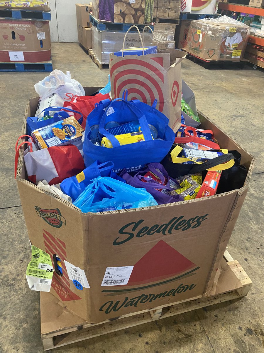 Thank you again to everyone who donated items at #SPNNJ. We had almost 500 items to drop off! Your kindness and generosity never fail to impress us. 💙