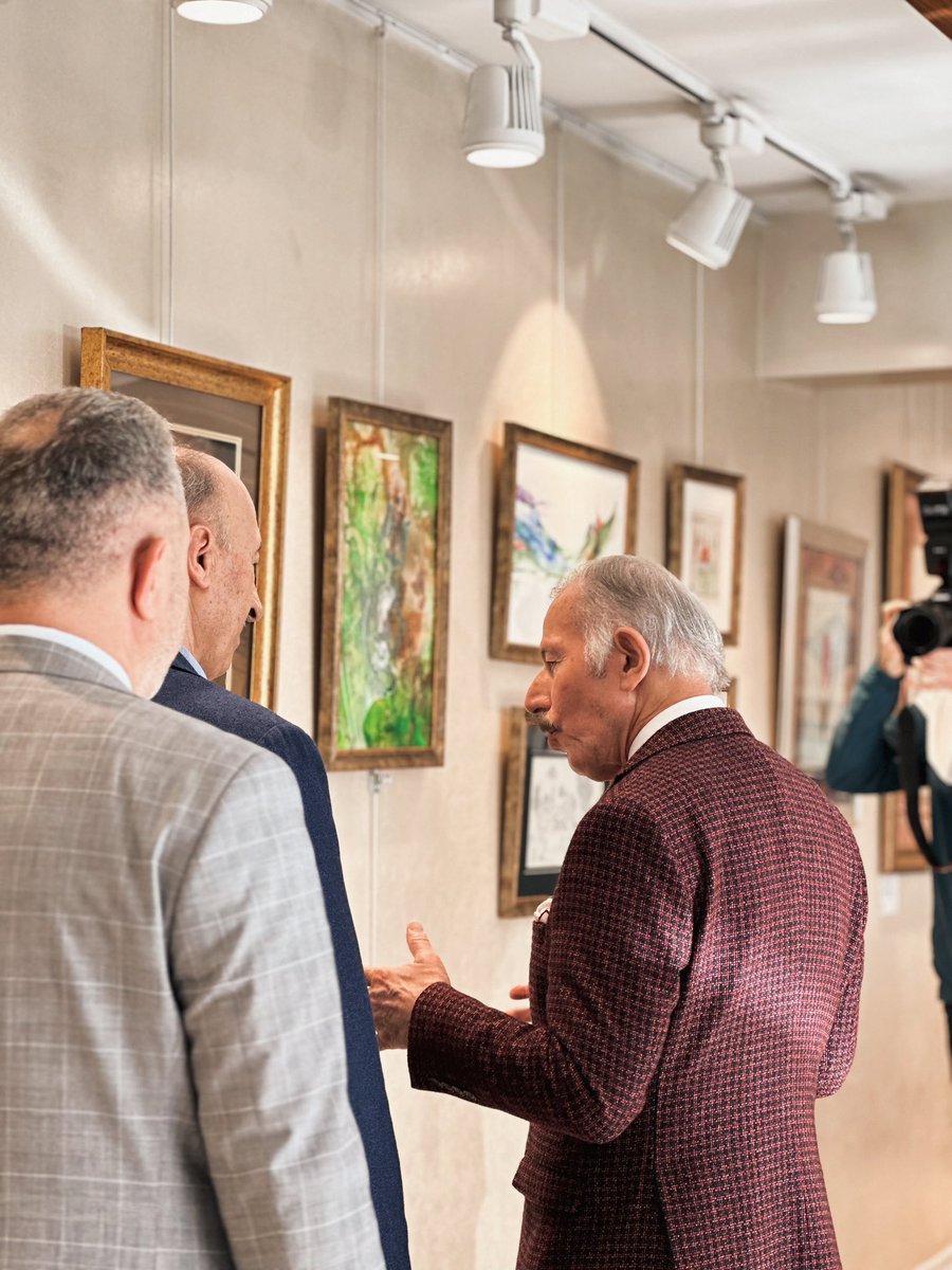 turkislamsanat's tweet photo. Bayrampaşa Belediye Başkanı Sn. Atila Aydıner, Ak parti ilçe başkanı Sn. Ersin Saçlı ve Ak parti 2. Bölge Miletvekili adayı Sn. Cahit Altunay kurumumuza ziyarete gelmişlerdir. Kıymetli ziyaretleri için teşekkür ederiz.
@aaydiner
@ersinsaclitr
@CAltunay
@bpasabelediyesi
#tisem https://t.co/xKs1mvrx1i