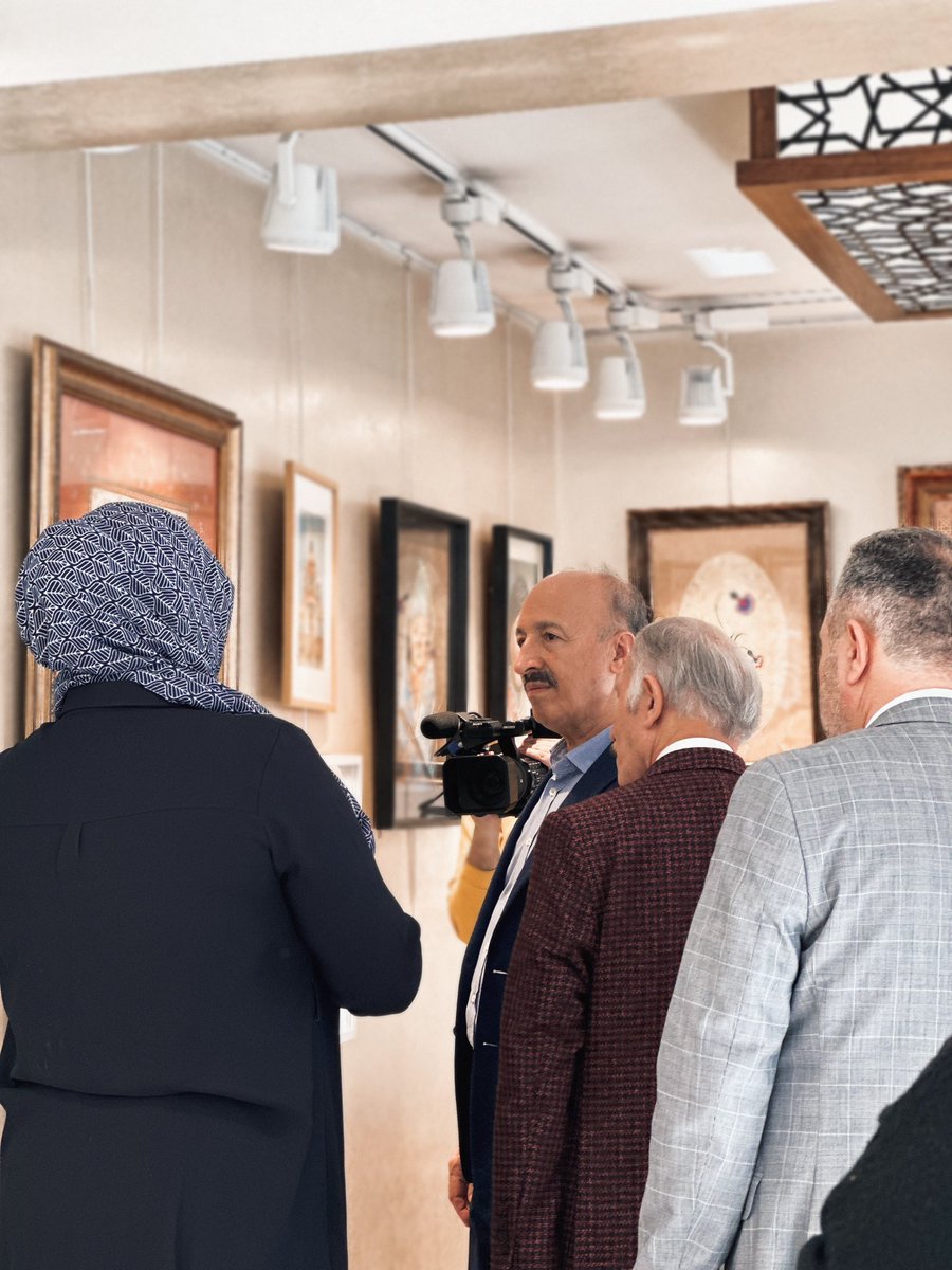 turkislamsanat's tweet photo. Bayrampaşa Belediye Başkanı Sn. Atila Aydıner, Ak parti ilçe başkanı Sn. Ersin Saçlı ve Ak parti 2. Bölge Miletvekili adayı Sn. Cahit Altunay kurumumuza ziyarete gelmişlerdir. Kıymetli ziyaretleri için teşekkür ederiz.
@aaydiner
@ersinsaclitr
@CAltunay
@bpasabelediyesi
#tisem https://t.co/xKs1mvrx1i