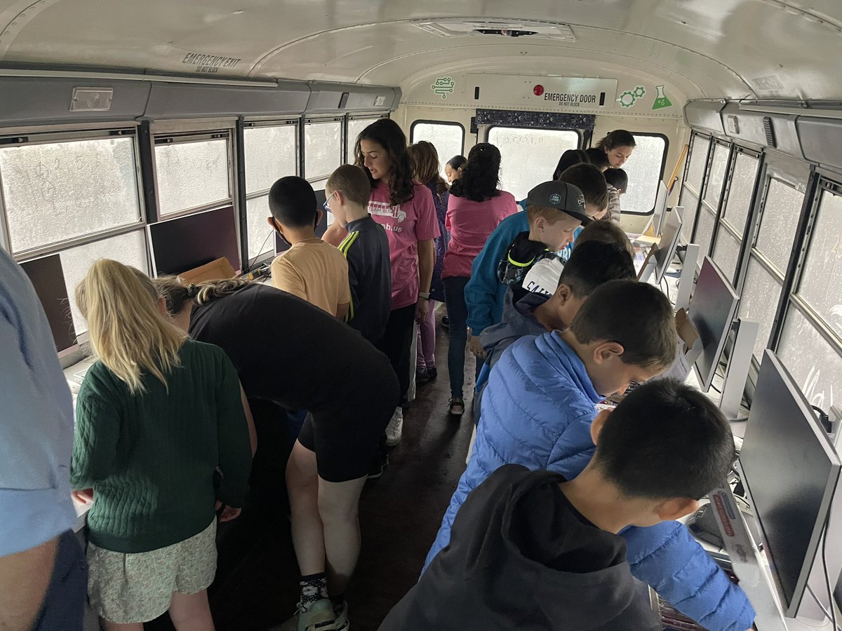 @nysteambus tweet media