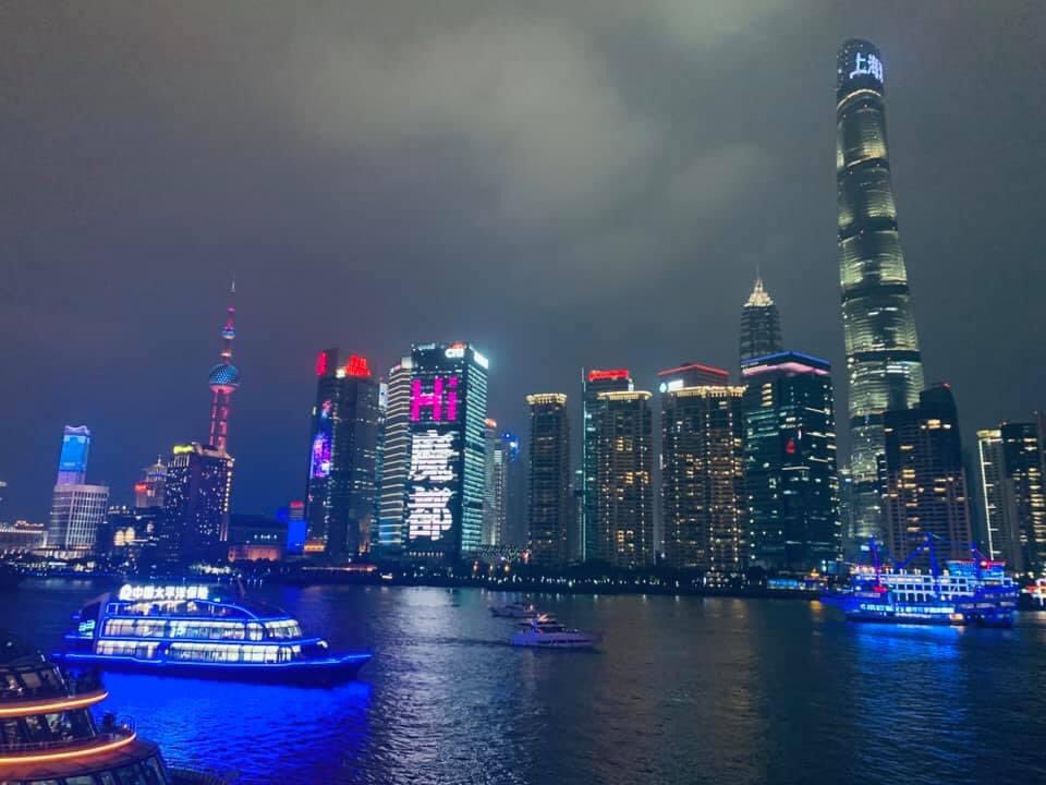 ShuShu9961's tweet photo. 感受一下来自魔都的魅力吧～

#魔都 #美景 #夜景 #上海 #徐汇 #长宁  #上海同城 #上海交友 https://t.co/pQghHJYU0y