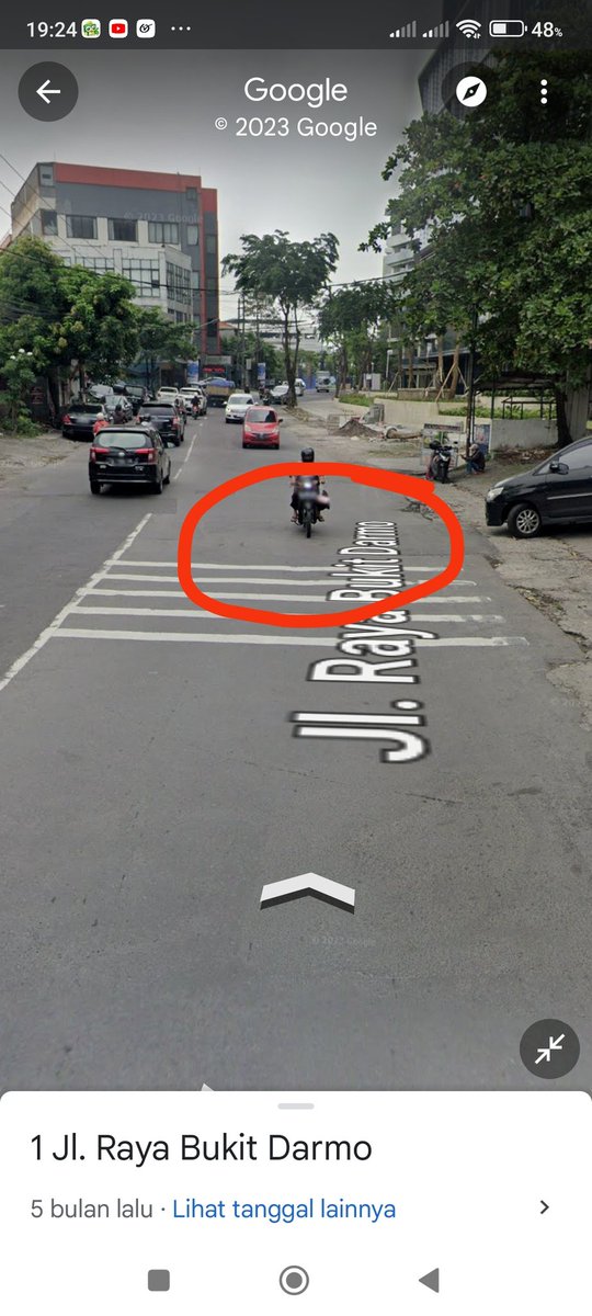 jonathantaffy's tweet photo. Mohon dinas PU surabaya bisa memperbaiki lubang jln di:
1. Jl. Raya bukti darmo dekat ruko K24
2. Belokan Jl. Graha Famili - Jl. Raya bukit darmo (dekat KADIN)

@e100ss @SapawargaSby @BanggaSurabaya https://t.co/vB1OkERpA3