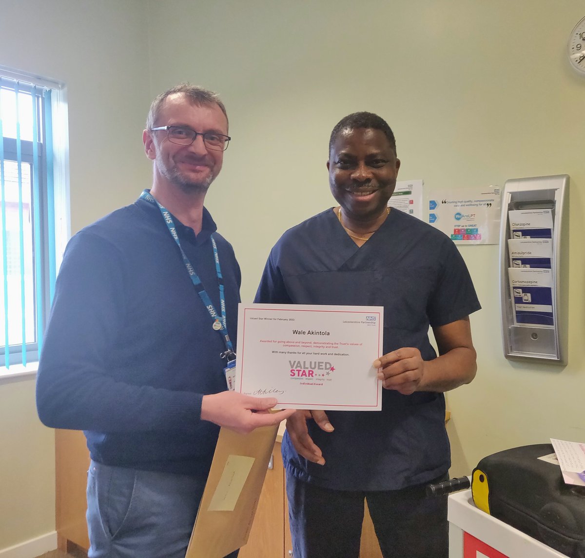 Wale our hero in Agnes unit receiving valued star award. @LPTnhs @LPTAgnesunit