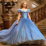 ディズニープリンセスの実写化に賛否あれど!？衣装はレベルが違う♡