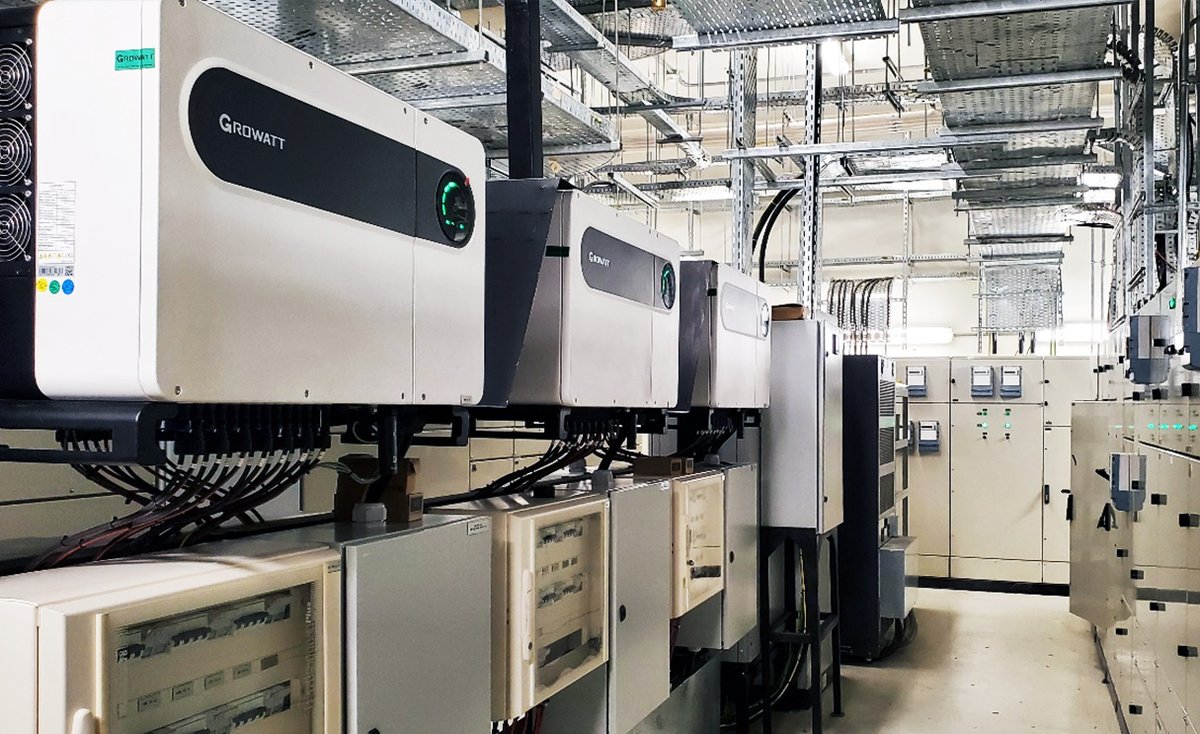 GrowattInverter's tweet photo. With a capacity of 872kW, and expanding to 1.2MW, this system applies Growatt's MAX 80KTL3-X LV, bringing excellent performance with a maximum efficiency of 99%. With the ShineWiFi-X and the smart I/V curve scanning &amp; diagnosis, managing such a big system has never been so easy. https://t.co/swHV9vEAiM