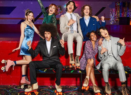 iGotCoupons's tweet image. #Proms are back and it's time to celebrate! Shop now @tiptoptailors for your favorite #promstyle so you can rock your buff.ly/3A4BEwE #promlook on #promnight. #prom2023