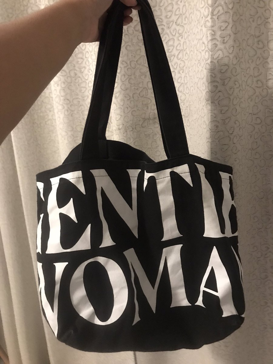 Puithitapant's tweet photo. ⭐️กระเป๋า Gentle women แท้100%
      ส่งต่อ : 190 https://t.co/l2FfksFTEA