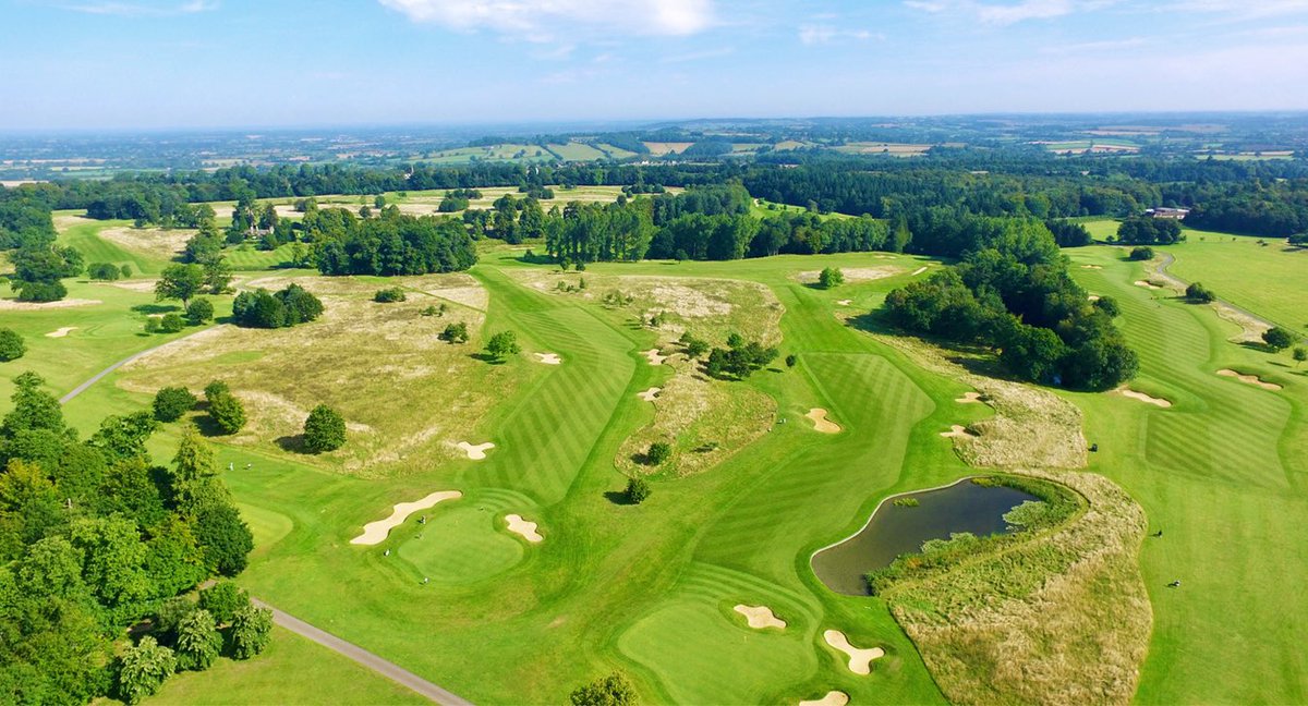 In association with our hotel scheme member, @BowoodUK, we are excited to come together to support @HospAction through our charity golfing event on Monday 19 June! ⛳️ Find out how you can get involved here > tinyurl.com/ycknfx9n