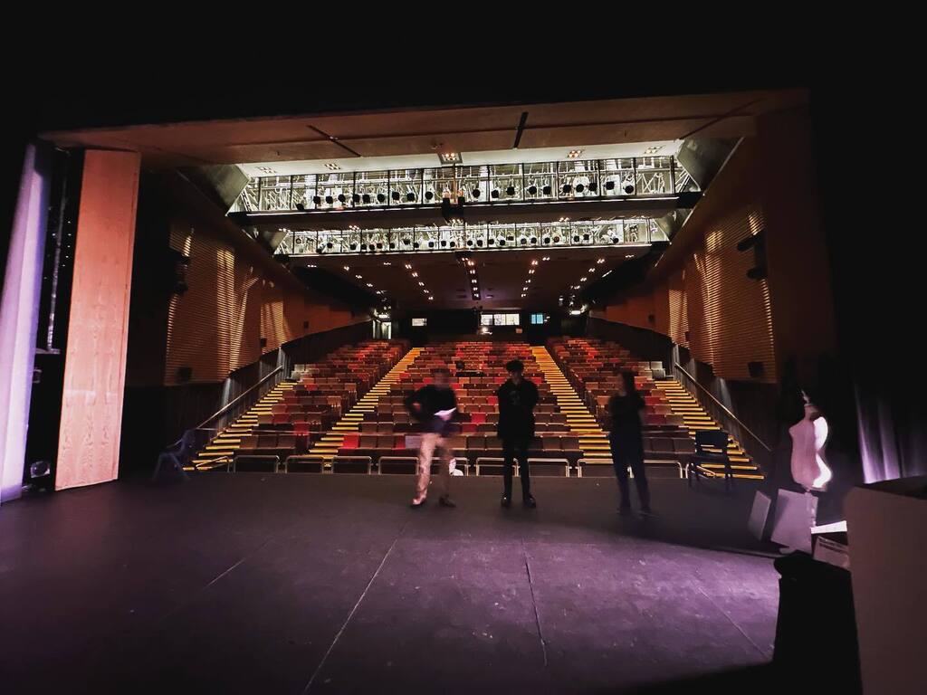 jaixom's tweet photo. Home for the next 5 nights☺️ so glad to be back on stage… and I haven’t been on THIS stage in over a decade! I was last on this stage as the Tin Man in The Wizard of Oz #TheatreGeek #AnActorsLife @the_hong_kong_singers  #Snapshots https://t.co/ndYP3hD6Sn https://t.co/zx6r9P9axF