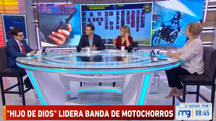 MuchoGustoMEGA's tweet photo. La alcaldesa de Providencia, @evelynmatthei junto con el abogado @albertoprechtr, nos acompañan para conversar acerca de esta alarmante banda criminal de motochorros.
#MuchoGustoMEGA https://t.co/XDp3SCFKvj