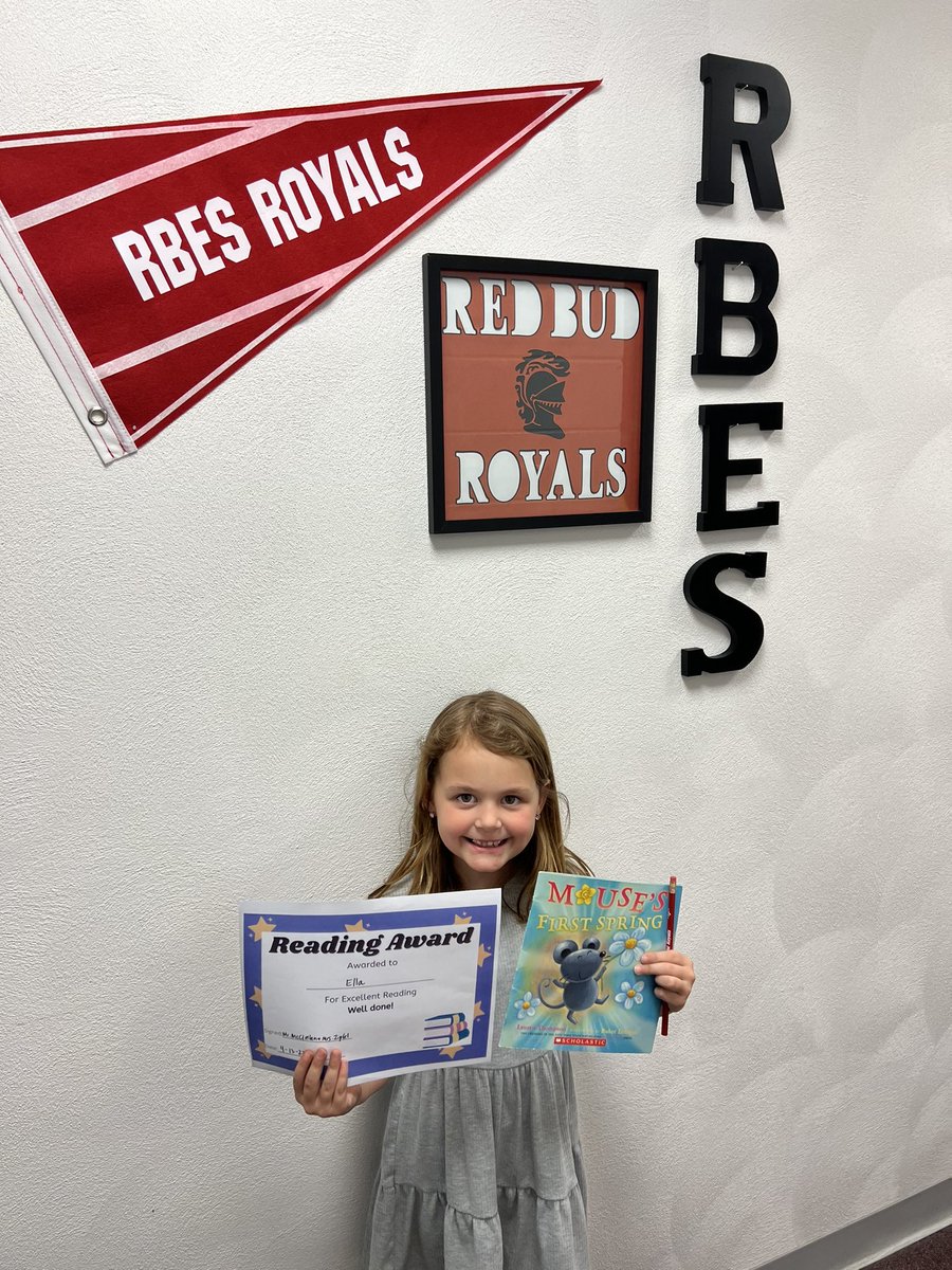 SuperJZip's tweet photo. These first grade readers were amazing! Love when it’s read to the Principal day! #redbud132 https://t.co/hOzWukYtEr