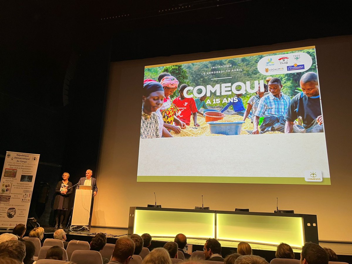 TMB_CD's tweet photo. Fidèle partenaire de #COMEQUI, association active auprès des #agriculteurs et #caféiculteurs du #Kivu, la TMB accompagnait l’association qui fêtait ses 15 ans avec la projection du film "Virunga, de l’espoir pour tout un peuple" à #Bruxelles #Virunga #Congo #RDC https://t.co/tEgAodLKhF