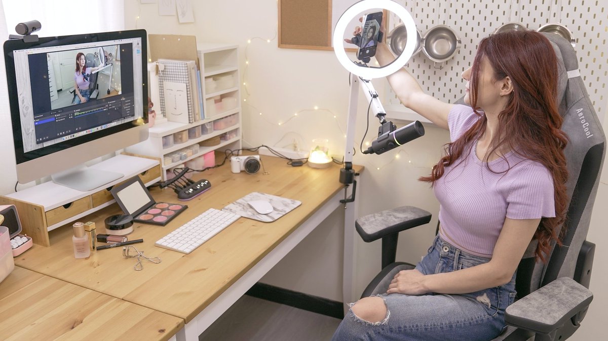 streamplify's tweet photo. Say goodbye to awkward angles and hello to effortless content! With our new Mount Arm, you can easily capture all the angles you want.
#Streamplify #Streaming #Influencer #MountArm https://t.co/Q6vJ7dVzM3