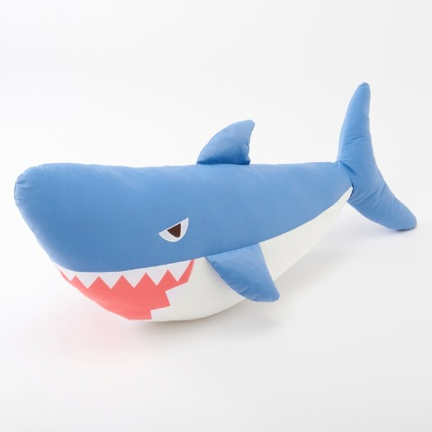 しまむら『ひんやり抱き枕』まとめ！2023夏もサメ・クジラなどが発売