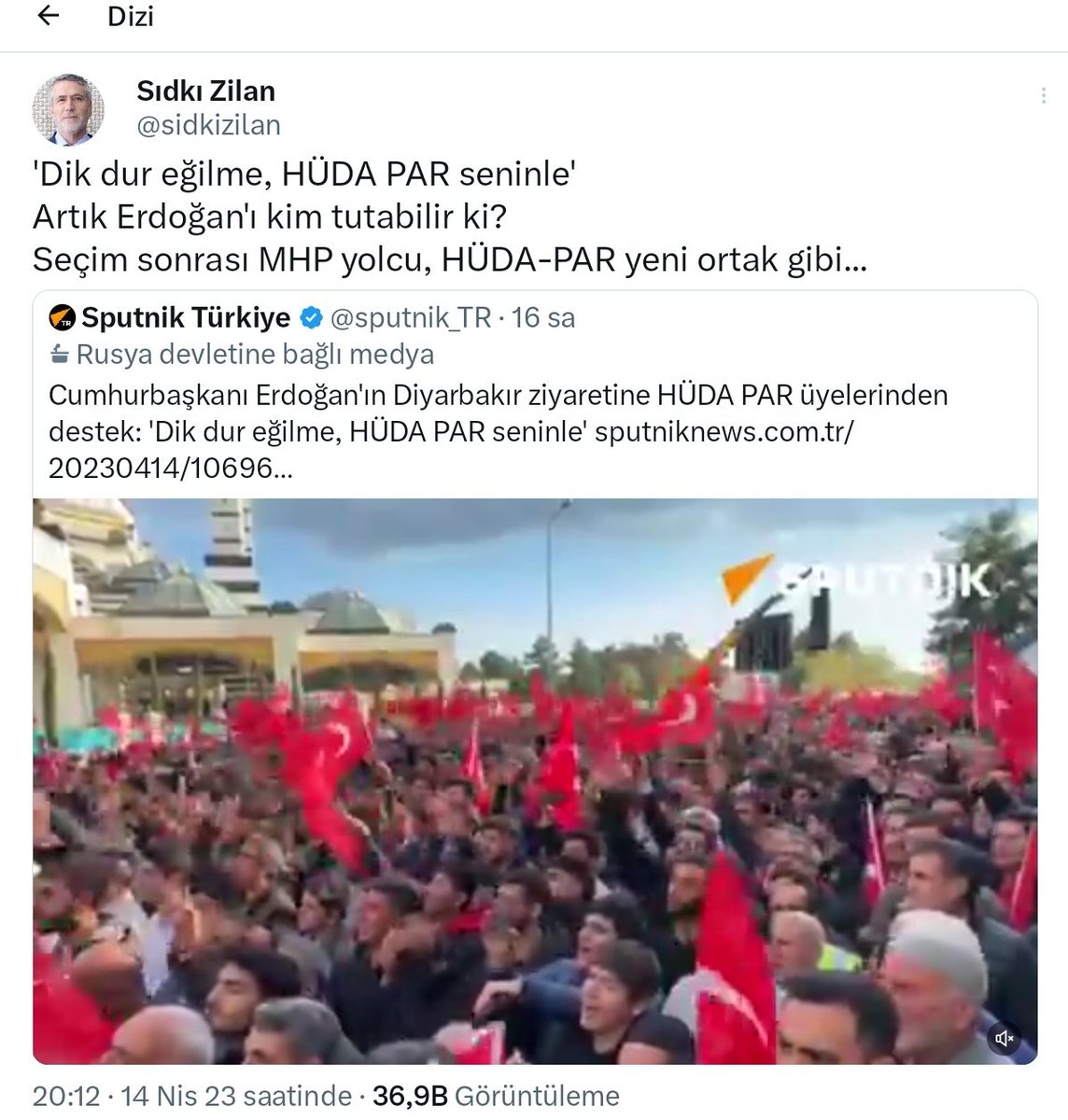 RShattt's tweet photo. Profil sayfasının kapağında Kurdistan Bayrağı var. Sürekli Efrin'i Rojavayı diline dolayıp sözde işgalci karşıtı duyar kasıyor. 

Ve sonrasında Efrin'i işgal eden Erdoğan rejimini destekliyor. Ara sıra Kurdistanicilik rolü yaparak Köh'e saldıran bir Hizbikontra eniğinin maskesi. https://t.co/Cgfx6DFi0x