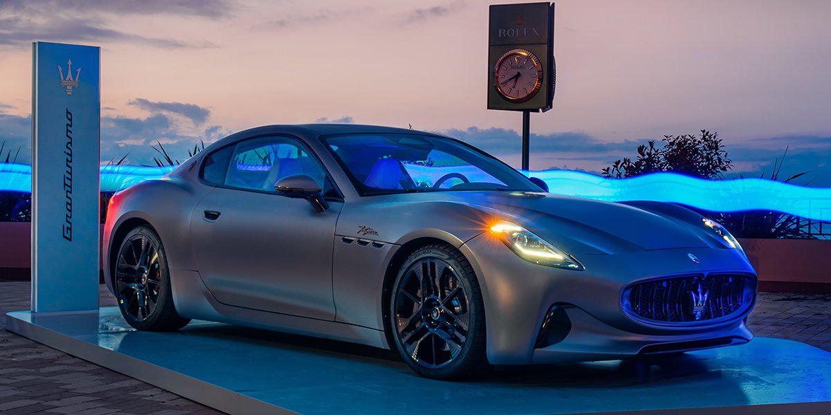 Maserati_HQ's tweet image. A wave of electric energy has swept through Monaco.
On and off the tennis court.
The full-electric #MaseratiGranTurismo Folgore is redefining the possibilities of luxury grand touring.
GranTurismo. The Others Just Travel.
@ROLEXMCMASTERS #rolexmcmasters #Maserati