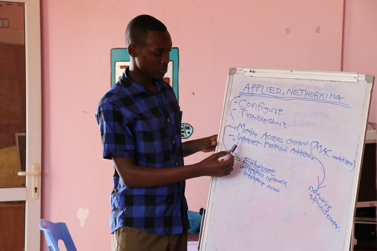 elimu_projects's tweet image. One thing our students love the most about our Cisco Networking Academy is #peer tutoring. It&apos;s freestyle and fun.

#MondayMotivation #CiscoNetworkingAcademy #Malindi #Youth4ICT