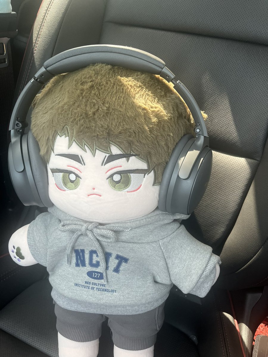 Doraji1024's tweet photo. 나 올때까지 음악 듣고 있으렴 https://t.co/Hs9La1HVTw