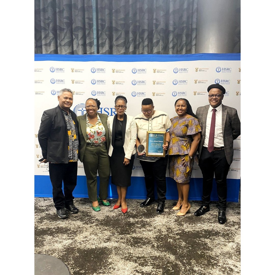 CWGS_MandelaUni's tweet photo. Let us formally reintroduce ourselves. We are the Centre for Women and Gender Studies, housed at Nelson Mandela University's Bird Street Campus. We are *thee* Human Sciences Research Council (HSRC) Team Award 2023 Winners in the social justice category. https://t.co/qYKeoQ9Vqy