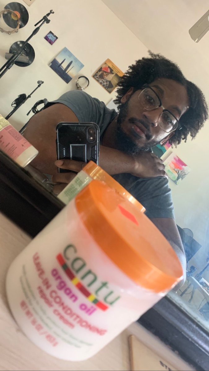 Mr_MoBetta's tweet photo. Showing my face cause it’s been a min https://t.co/wkfbcgdiJe