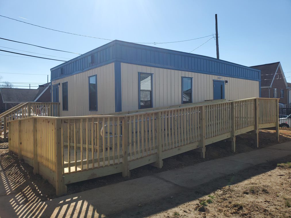 BOXXModularUS's tweet image. Accessibility made easy with BOXX Modular! Our ramps provide safe and convenient access to your modular office. Contact us today for customized solutions. #Accessibility #ModularBuildings #BoxxModular  #BuiltModular
boxxmodular.com/add-ons/