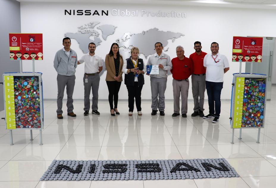 Entre 2016 y 2022,️ #Nissan ha donado más de 6 millones de tapas plásticas a AMANC para apoyar en las terapias de más de 2 mil niños. Conoce las iniciativas que reflejan nuestro espíritu "One Team, One Nissan” 👉 bit.ly/3A2KKtu #EstoEsNissan #MovilidadConSentido