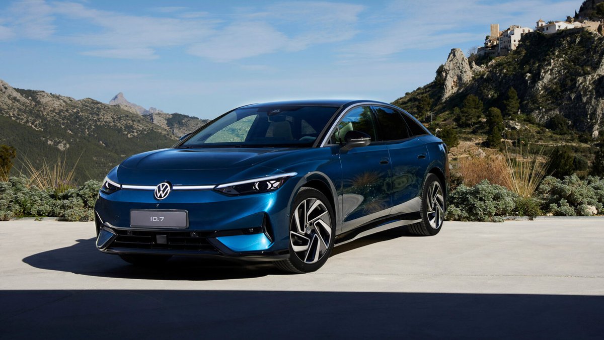 The new VW ID.7 brings yet another option to the surprisingly growing EV sedan market, including the Tesla Model 3 and the Hyundai Ioniq 6. #vw #id7 #electric #ev #car #debut tflcar.com/2023/04/the-20…