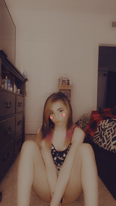 🫠❤️&zwj;🔥 https://t.co/2MhfDPWFBQ